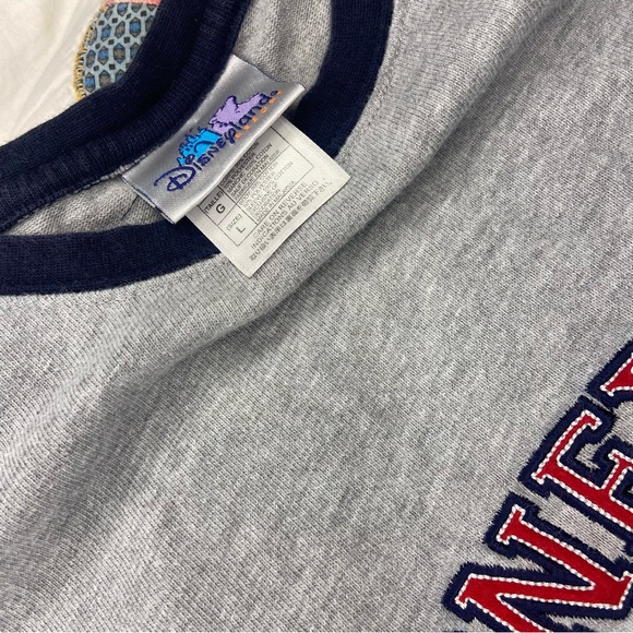 Disneyland Mickey Mouse graphic baseball 3/4 sleeve size L - Picture 9 of 10